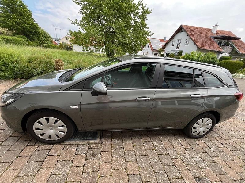 Gebraucht Opel Astra Business 136 PS (100 kW) 2017 Grau Kombi
