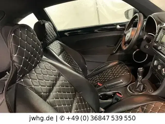 Gebraucht VW Beetle Sound 160 PS (117 kW) 2012 Schwarz Kleinwagen