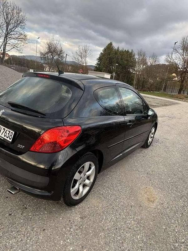 Gebraucht 2008 Peugeot 207 Sport Limousine | 2.750 € (Etwas zu teuer) - Bild 1/4