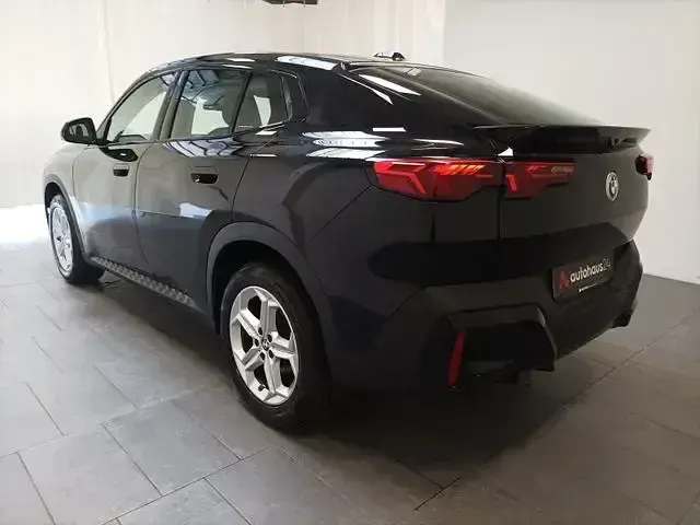 Gebraucht BMW X2 Sport Line 163 PS (119 kW) 2025 Schwarz SUV