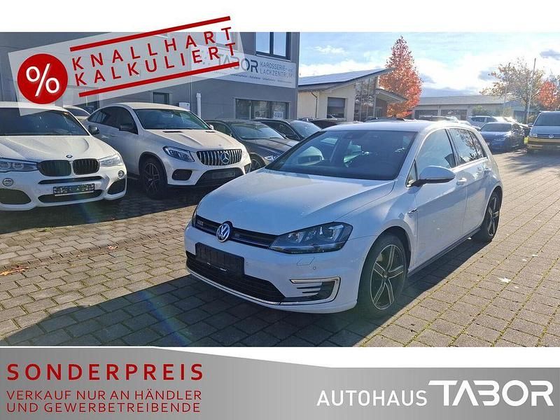 Gebraucht VW Golf VII GTE 150 PS (110 kW) 2016 Pure white Limousine