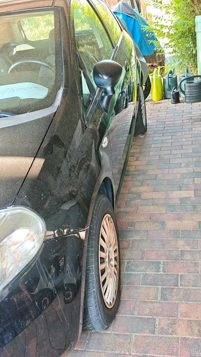 Gebraucht Fiat Punto 77 PS (56 kW) 2008 Schwarz Kleinwagen