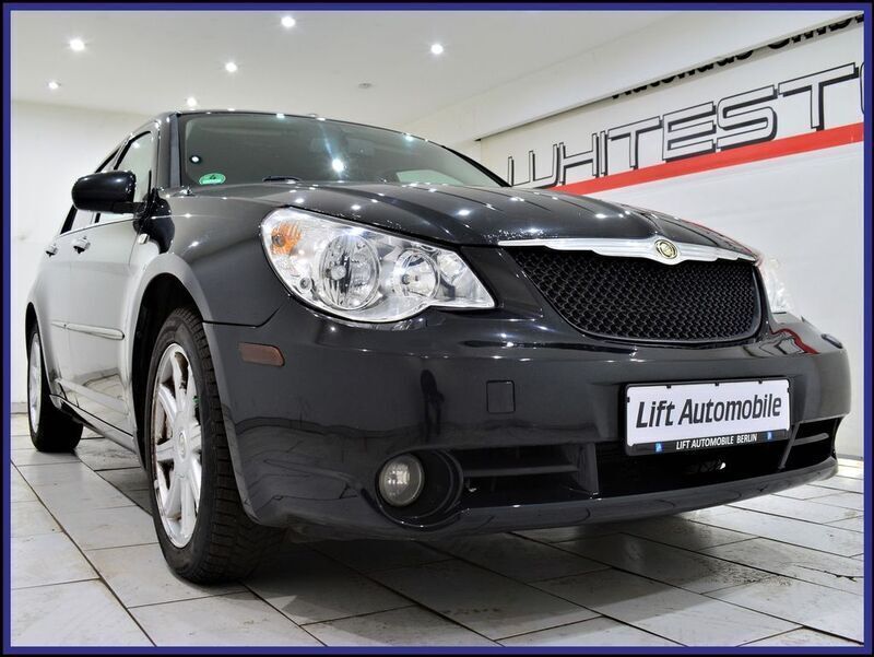 Gebraucht Chrysler Sebring 186 PS (136 kW) 2010 Schwarz (metallic) Limousine