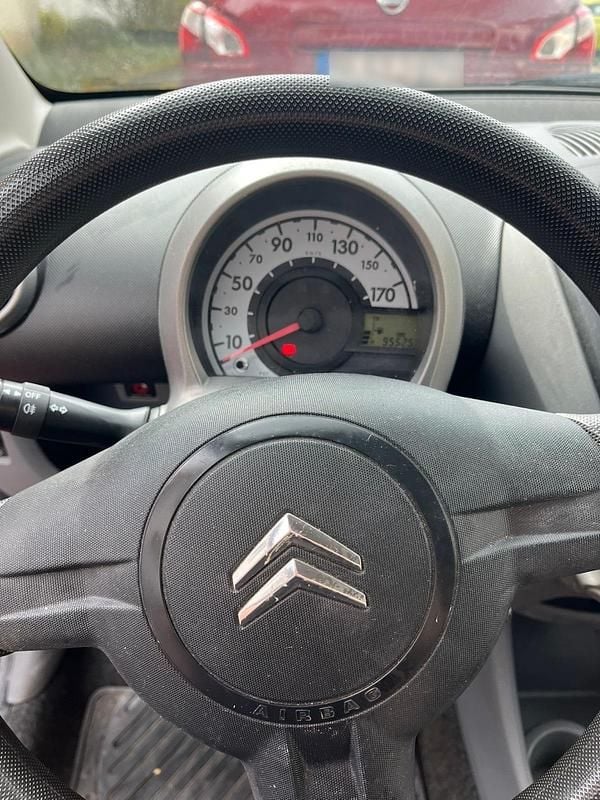 Gebraucht Citroën C1 69 PS (50 kW) 2009 Rot Kleinwagen