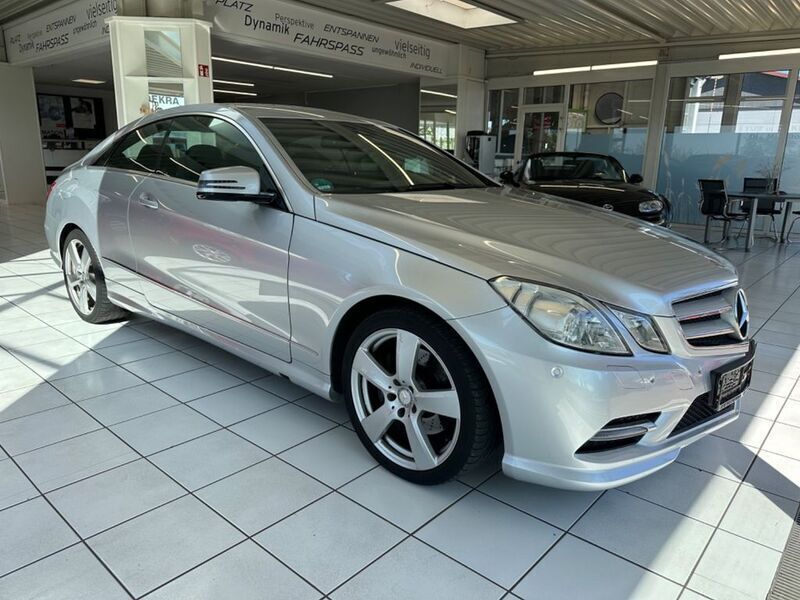 Silber Gebraucht 2013 Mercedes E350 AMG Coupé | 15.790 € (Superpreis) - Bild 1/4