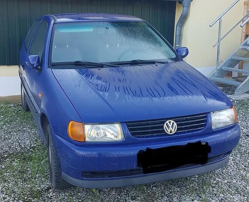 Blau Gebraucht 1997 VW Polo Kleinwagen | 500 € (Guter Preis) - Bild 1/4