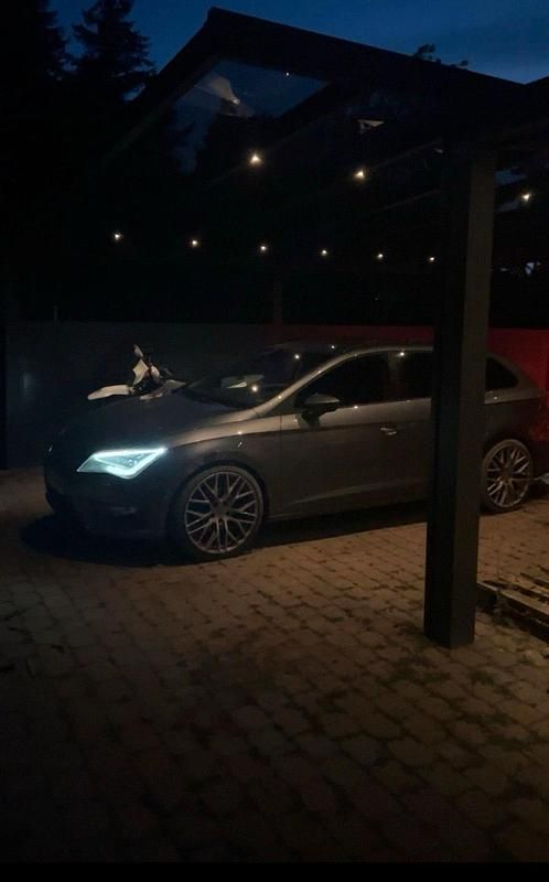 Gebraucht Seat Leon FR 150 PS (110 kW) 2016 Grau Kombi