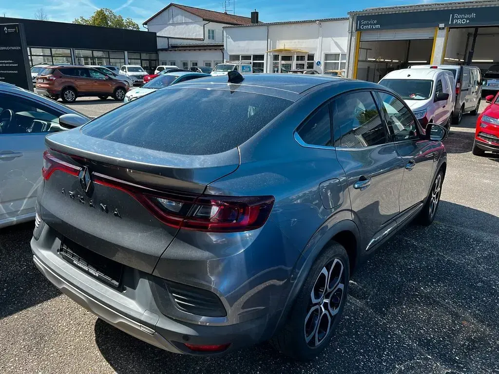 Gebraucht Renault Arkana Intens 140 PS (102 kW) 2022 Grau SUV