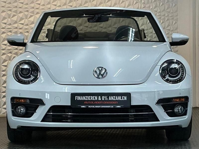 Gebraucht VW Beetle Allstar 150 PS (110 kW) 2017 Weiß Kleinwagen