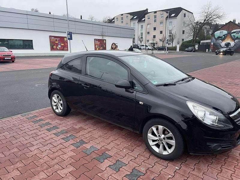 Second-hand Opel Corsa Color Edition 86 CP (63 kW) 2010 Berlinǎ