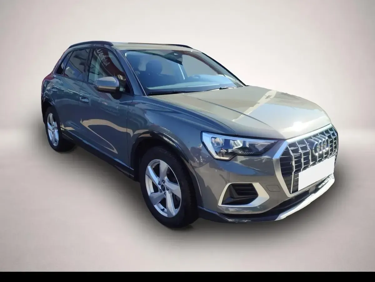 Gebraucht Audi Q3 Advanced 190 PS (139 kW) 2025 Manufacturer SUV