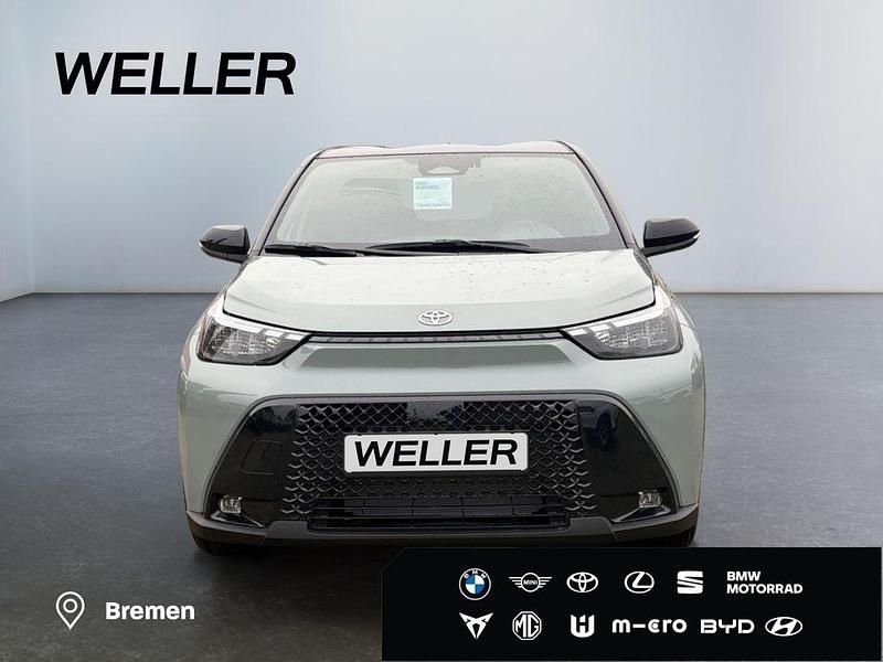 Neu Toyota Aygo X 116 PS (85 kW) 2026 Gruen SUV