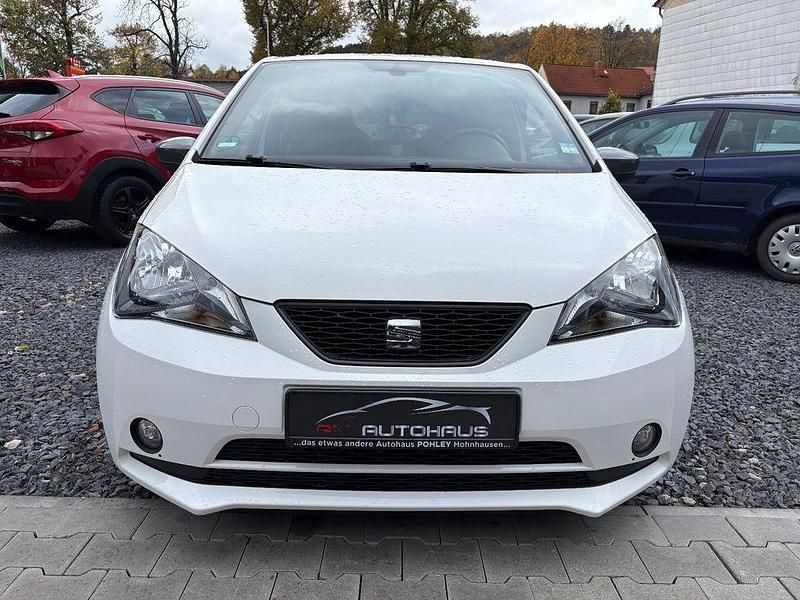 Gebraucht Seat Mii Chic 60 PS (44 kW) 2019 Weiß Kleinwagen