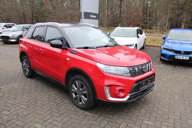 Rot Gebraucht 2020 Suzuki Vitara Comfort SUV | 14.675 € (Guter Preis) - Bild 1/4