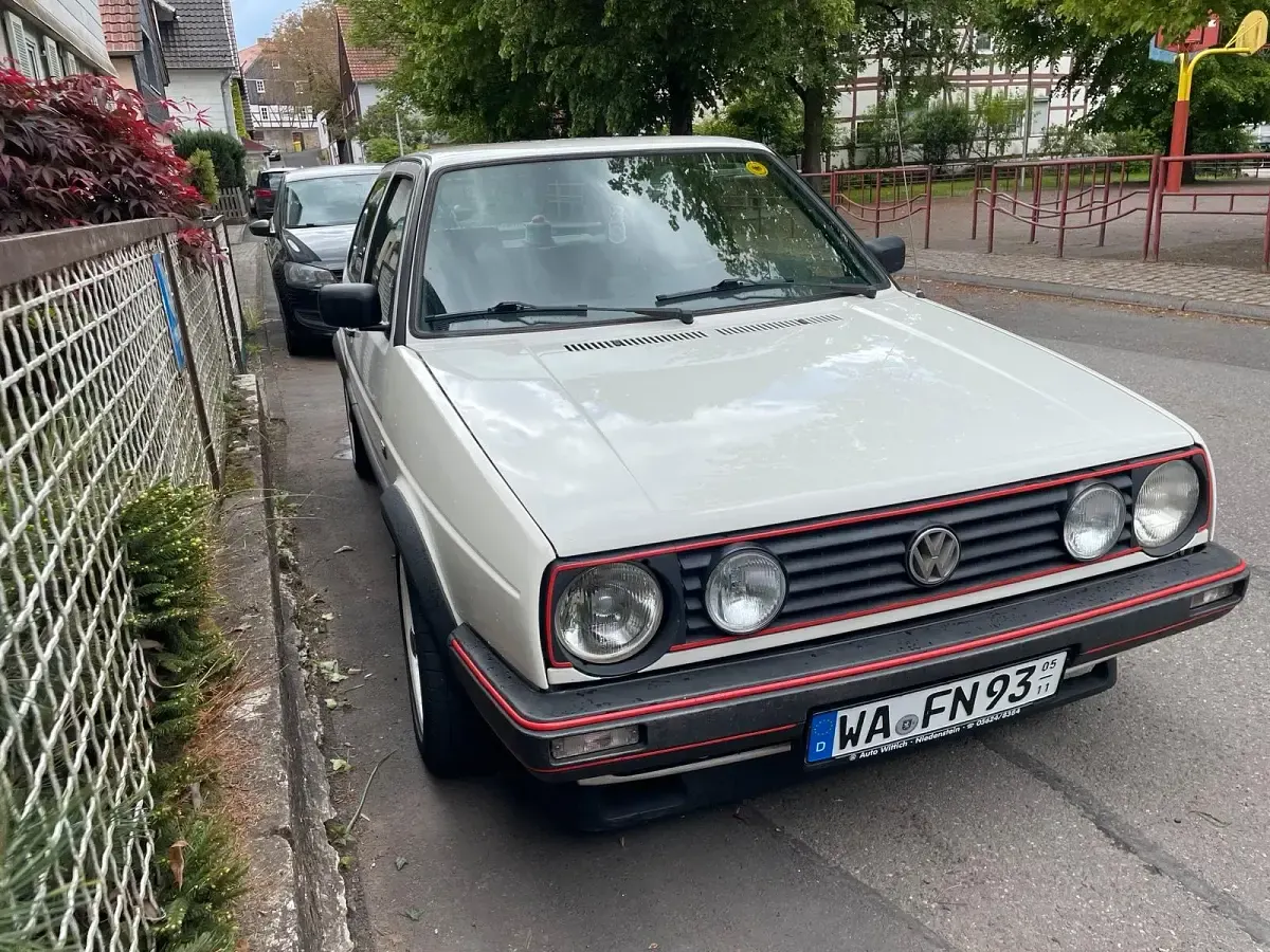 Gebraucht VW Golf II GTI 80 PS (58 kW) 1989 Weiß Kleinwagen