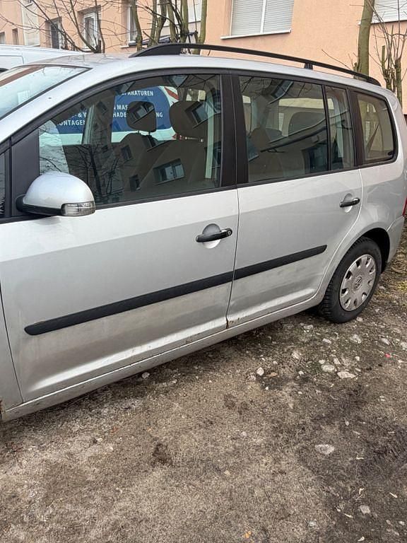 Gebraucht VW Touran Basis 102 PS (75 kW) 2004 Silber Van / Kleinbus
