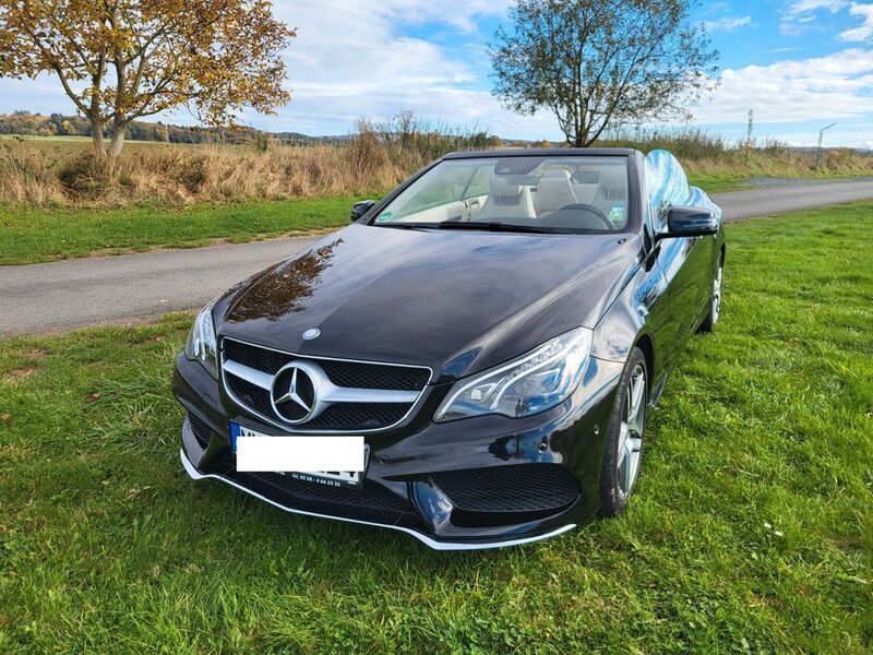 Schwarz Gebraucht 2015 Mercedes E200 AMG line Cabrio | 21.800 € (Guter Preis) - Bild 1/4