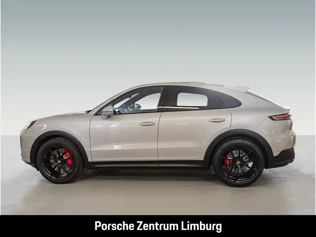 Gebraucht Porsche Cayenne 475 PS (349 kW) 2025 Beige SUV