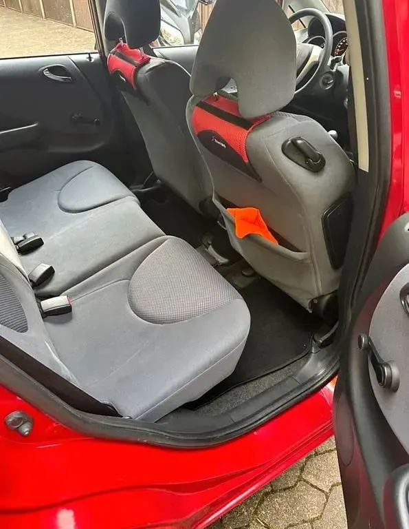 Gebraucht Honda Jazz ES 83 PS (61 kW) 2005 Rot Kleinwagen