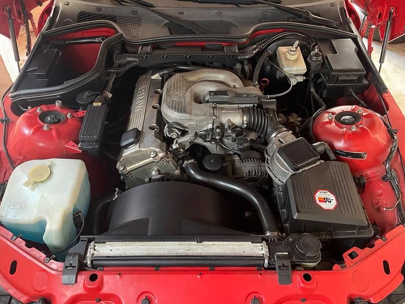 Gebraucht BMW Z3 115 PS (84 kW) 1997 Rot Cabrio