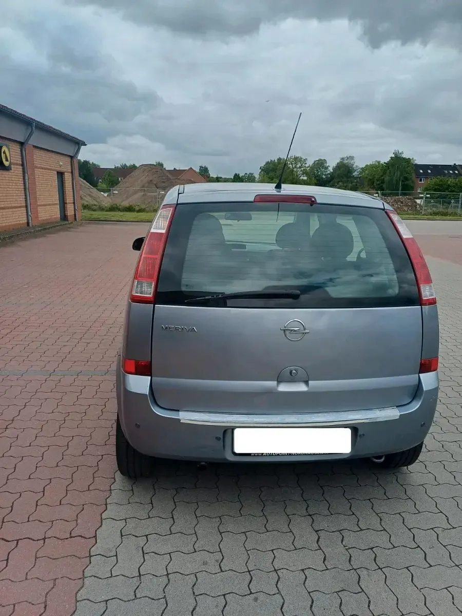 Używany Opel Meriva 90 KM (66 kW) 2005 Srebrny Minivan