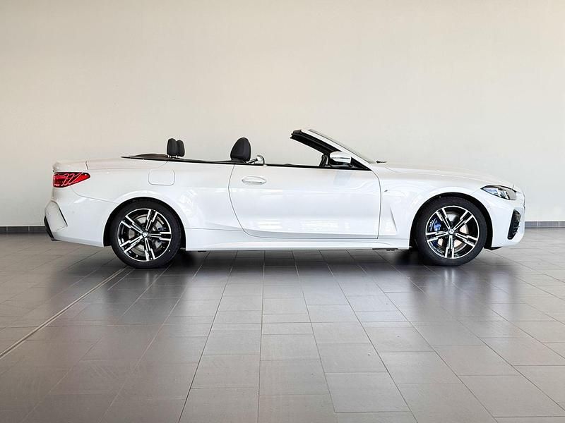 Weiß Gebraucht 2024 BMW 430 Cabriolet M Sport Cabrio | 55.555 € (Teuer) - Bild 1/4
