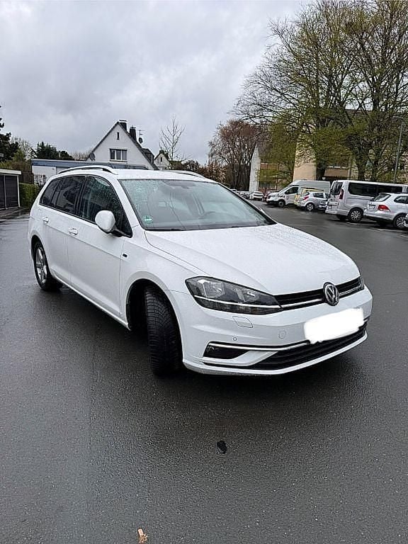 Gebraucht VW Golf VII Join 116 PS (85 kW) 2018 Weiß Kombi