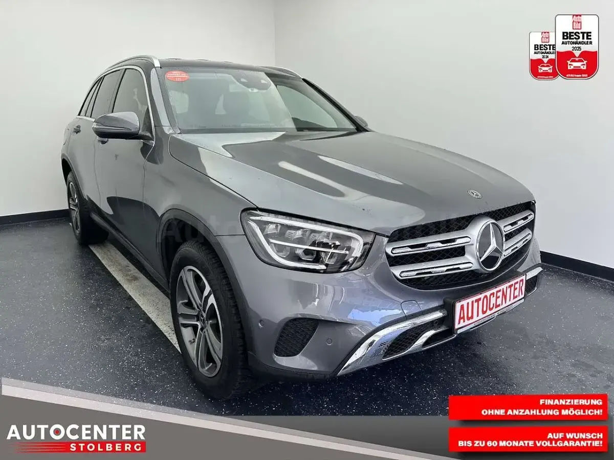 Gebraucht Mercedes GLC200 AMG line 197 PS (144 kW) 2019 Grau SUV