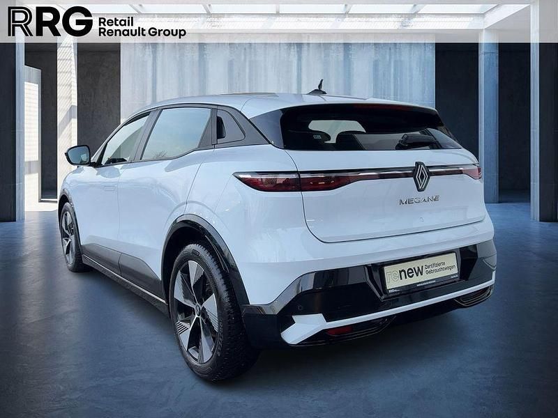 Używany Renault Megane E-Tech Equilibre 96 kW (131 KM) 2022 Biały Sedan/Limuzyna