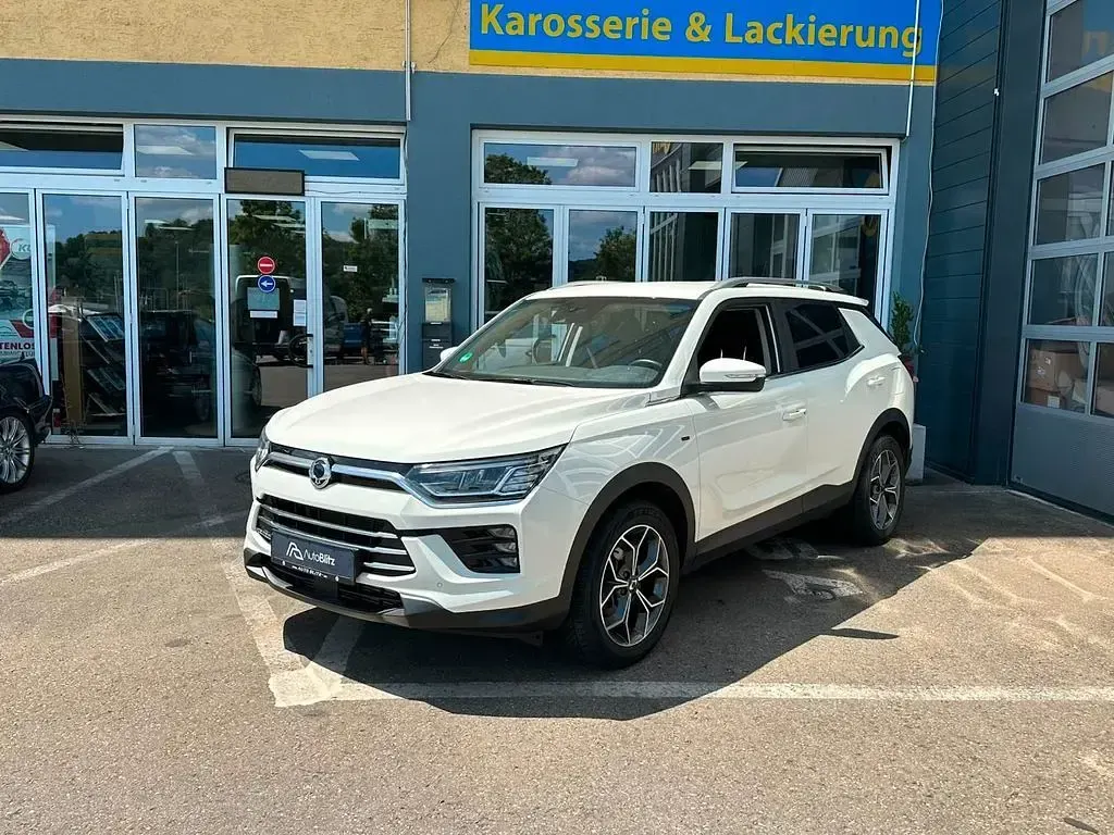 Gebraucht SsangYong Korando 163 PS (119 kW) 2022 Weiß SUV