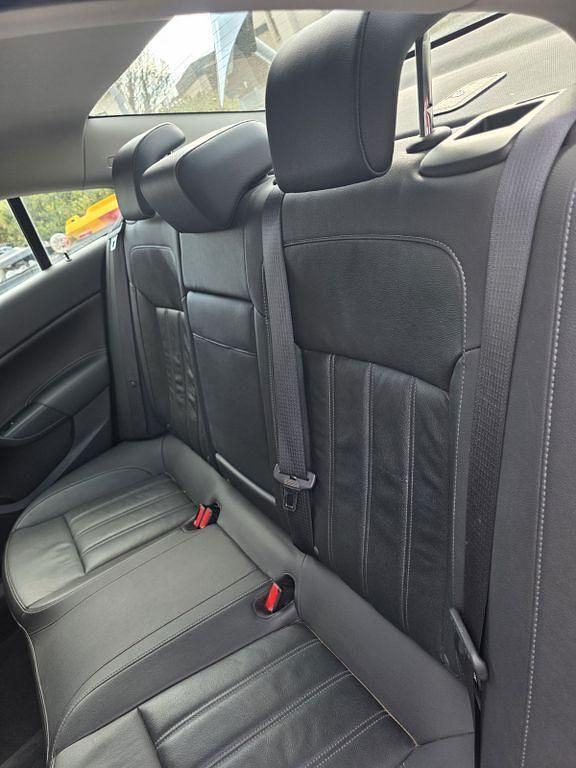 Gebraucht Opel Insignia 136 PS (100 kW) 2016 Blau Limousine