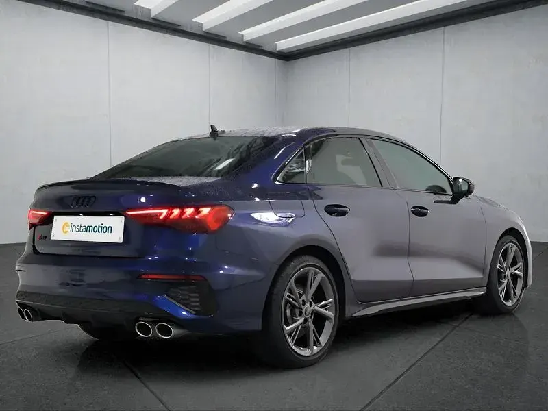 Gebraucht Audi S3 310 PS (228 kW) 2024 Blau Limousine
