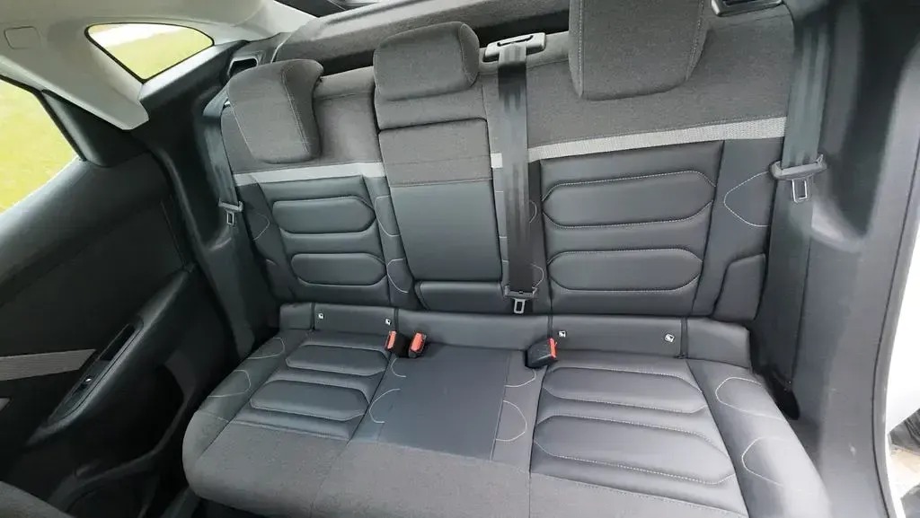 Gebraucht Citroën C4 PureTech 131 PS (96 kW) 2021 Weiß Limousine