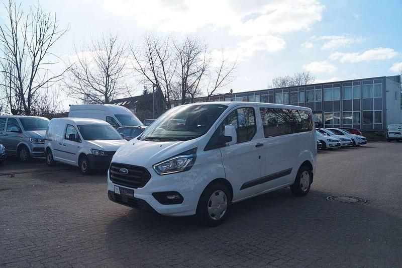 Gebraucht Ford Transit 131 PS (96 kW) 2020 Frostweiß Van / Kleinbus