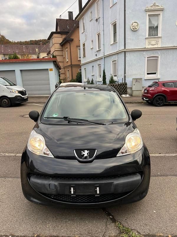 Schwarz Gebraucht 2006 Peugeot 107 Kleinwagen | 1.250 € (Fairer Preis) - Bild 1/4
