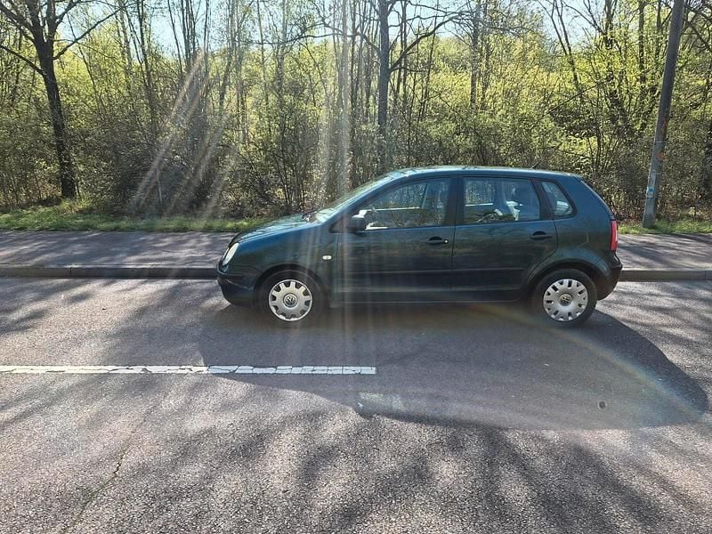 Second-hand VW Polo 64 CP (47 kW) 2002 Verde Hatchback