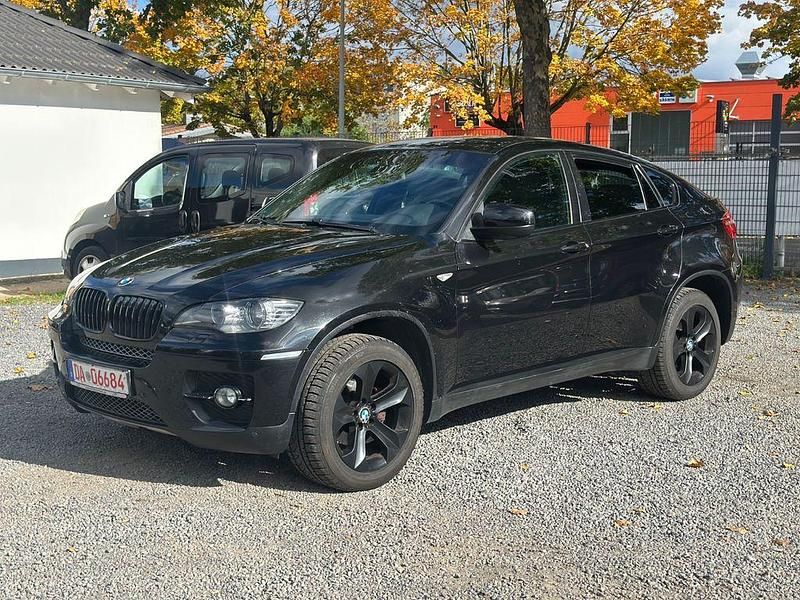 Schwarz Gebraucht 2011 BMW X6 Sport Line SUV | 13.990 € (Guter Preis) - Bild 1/4