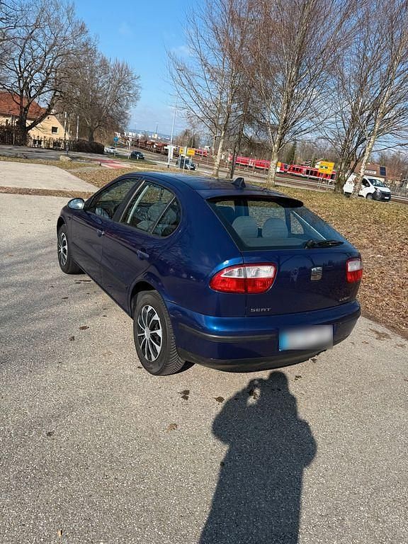 Gebraucht Seat Leon 105 PS (77 kW) 2004 Blau Kleinwagen