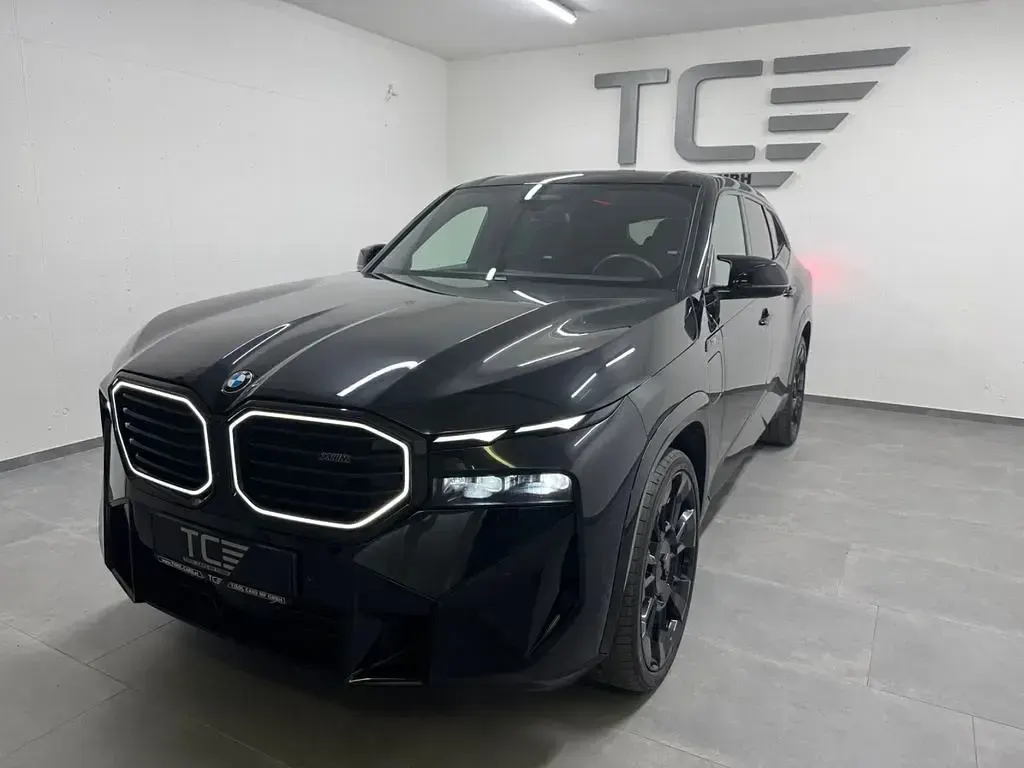 Gebraucht BMW XM Performance 476 PS (350 kW) 2025 Schwarz SUV