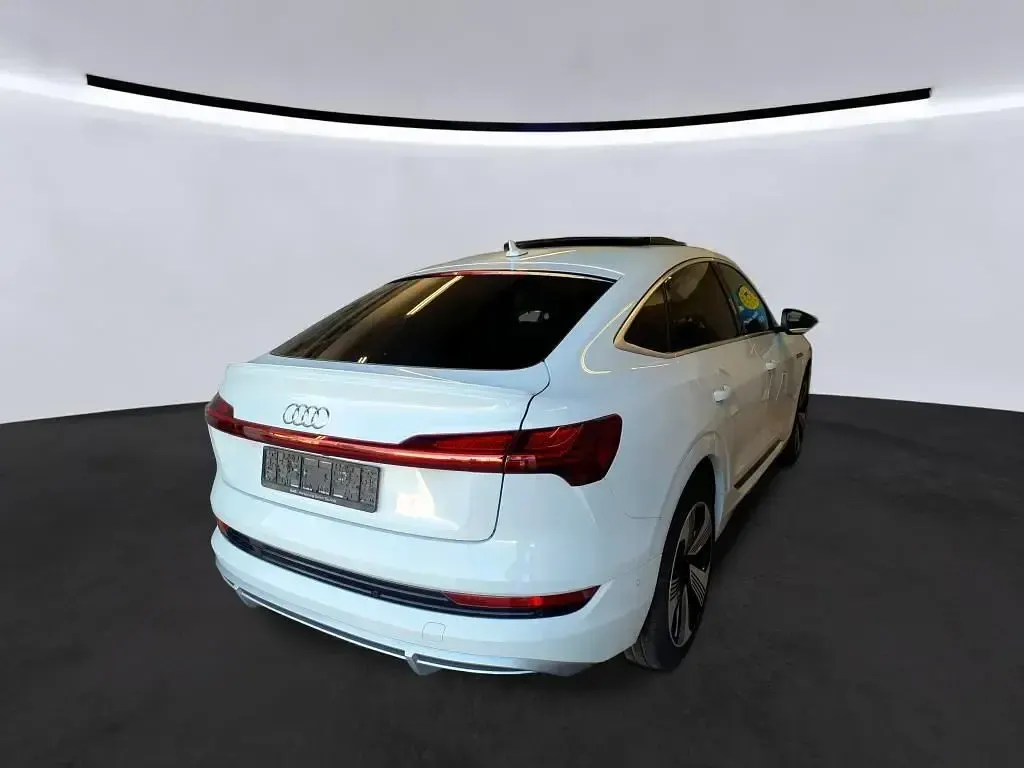 Gebraucht Audi e-tron Sportback S-Line 300 kW (408 PS) 2022 Weiß SUV