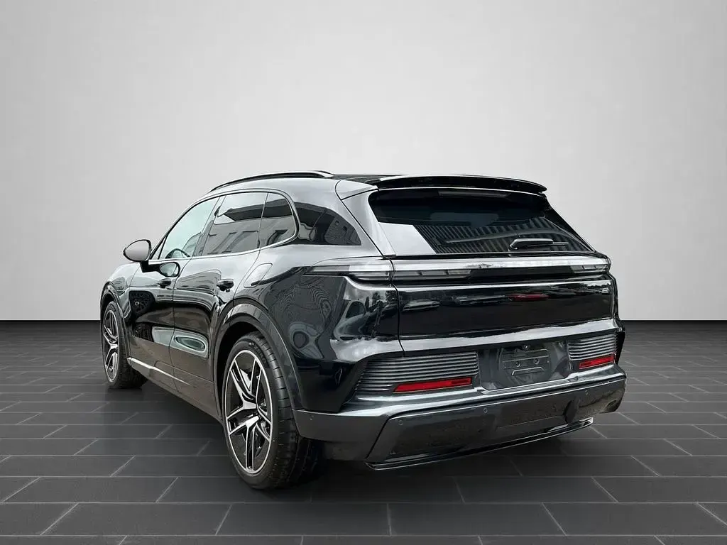 Gebraucht Porsche Cayenne Electric 325 kW (442 PS) 2026 Schwarz SUV