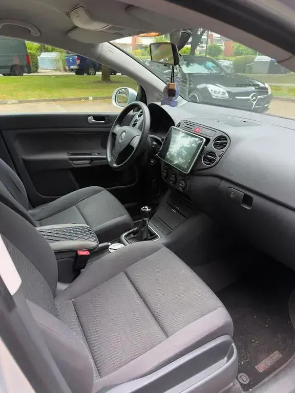 Gebraucht VW Golf Plus Trendline 116 PS (85 kW) 2005 Silber Van / Kleinbus
