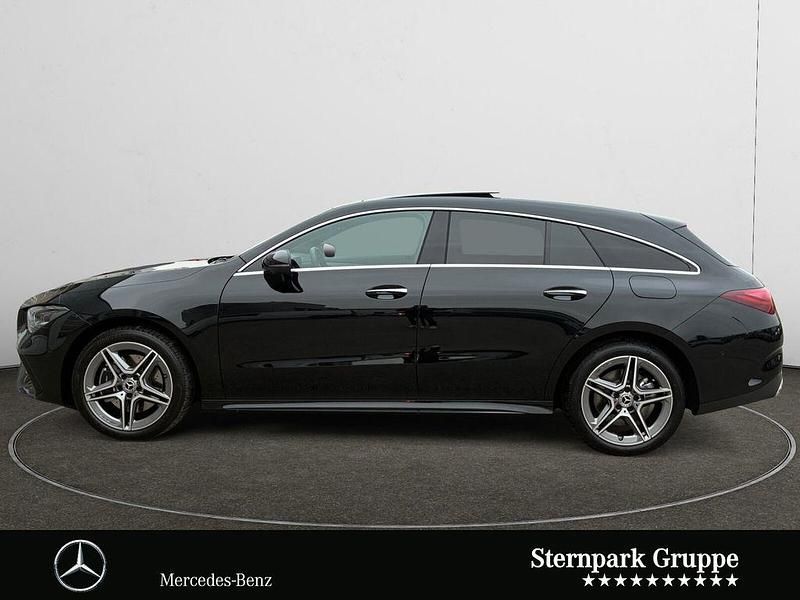 Gebraucht Mercedes CLA250e Shooting Brake Premium 218 PS (160 kW) 2025 Schwarz Kombi