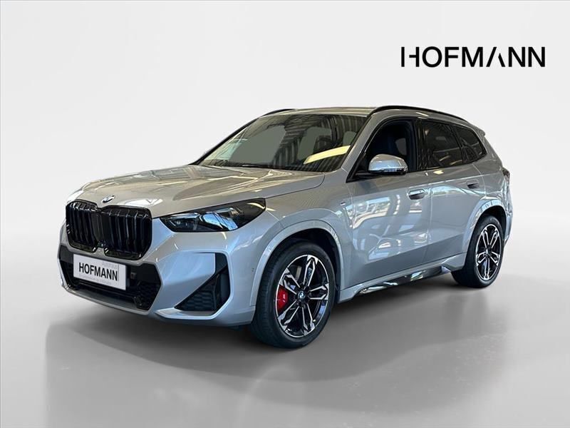 Grau Neu 2025 BMW X1 M Sport SUV | 52.585 € (Fairer Preis) - Bild 1/3