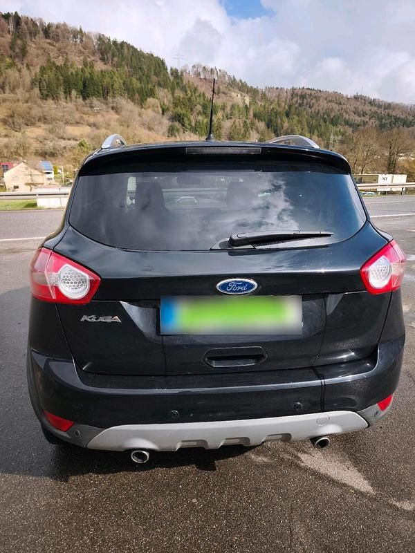 Gebraucht Ford Kuga 150 PS (110 kW) 2012 Schwarz SUV
