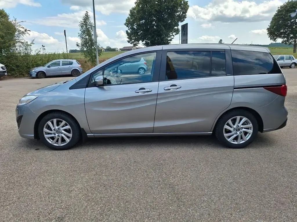 Gebraucht Mazda 5 Center-Line 150 PS (110 kW) 2013 Silber Van / Kleinbus