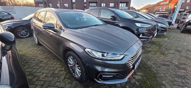 Grau Gebraucht 2022 Ford Mondeo Titanium Kombi | 17.990 € (Fairer Preis) - Bild 1/4