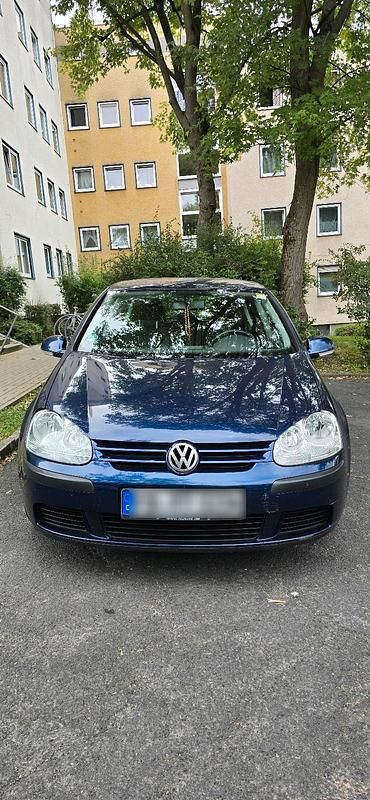 Blau Gebraucht 2004 VW Golf V Kleinwagen | 1.700 € (Guter Preis) - Bild 1/4
