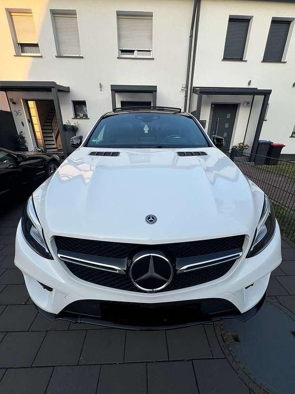 Weiß Gebraucht 2019 Mercedes GLE350 Coupé | 42.999 € (Fairer Preis) - Bild 1/4
