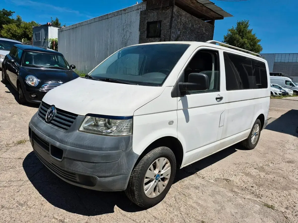 Gebraucht VW Caravelle 130 PS (95 kW) 2006 Weiß Van